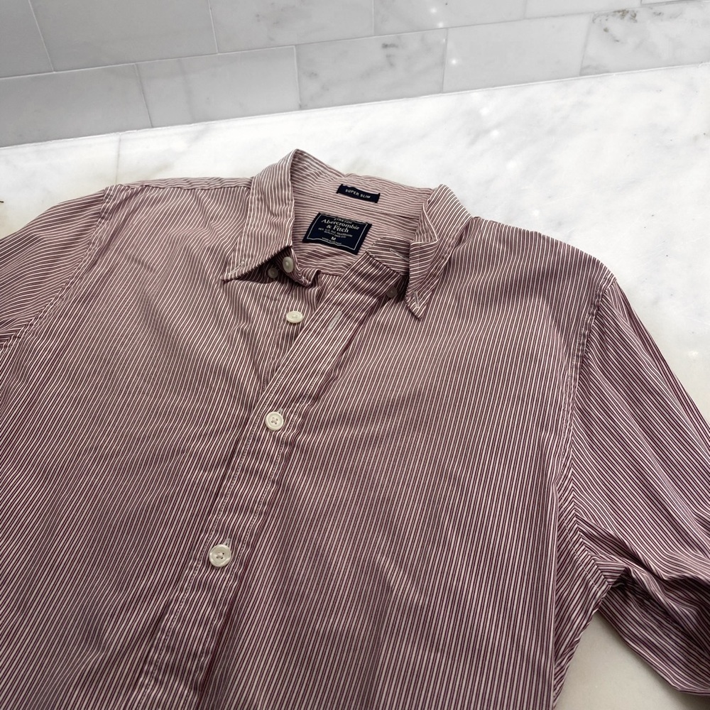 A&F Stripped Button Down​​